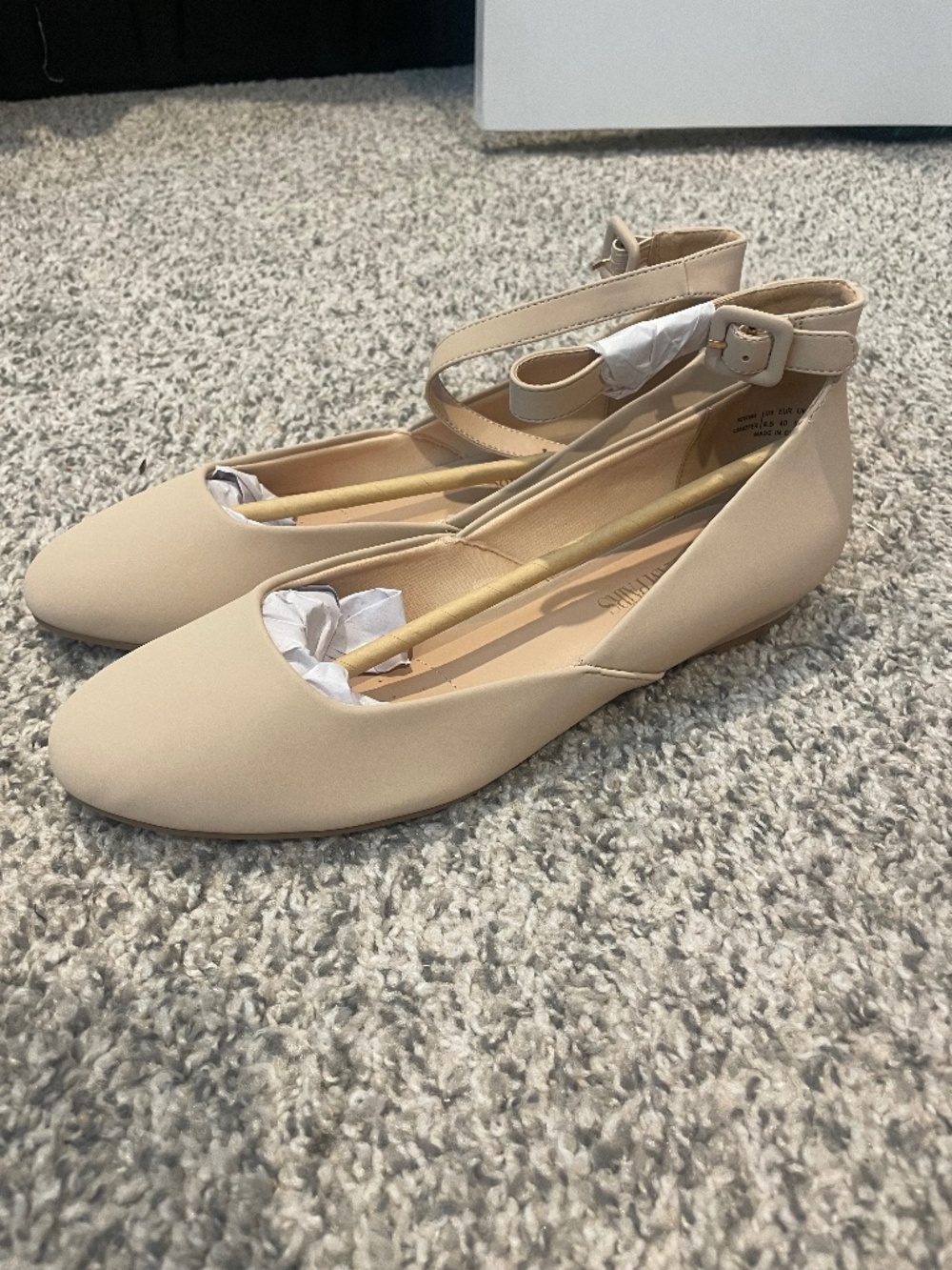 Dream Paris nude flats with ankle strap